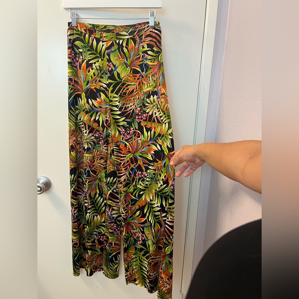 Uptown USA Size Small Vibrant Tropical Print Pants New!